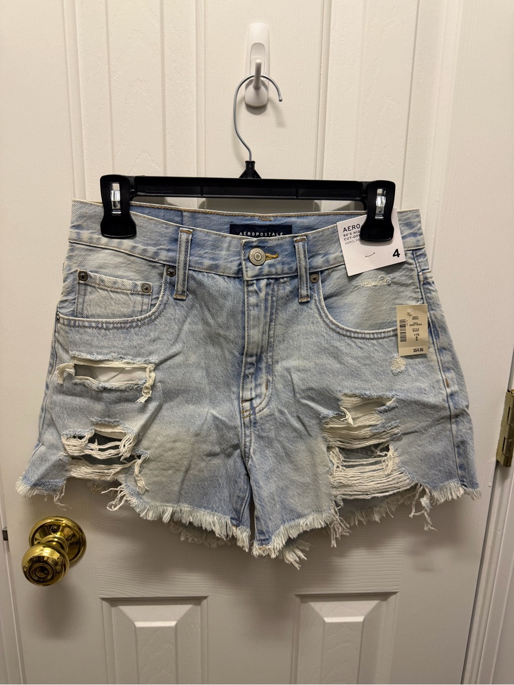 NWT Aeropostale 90s High Rise Distressed Denim Cutoff Shorts Size 4